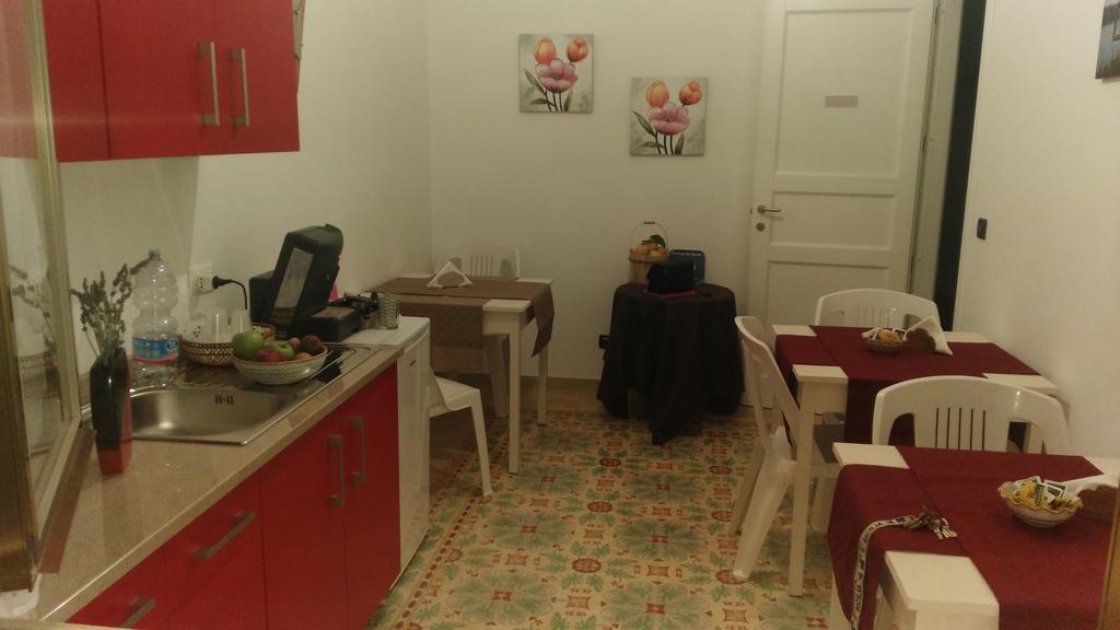 La Casa Dei Nonni Panzió Custonaci Kültér fotó