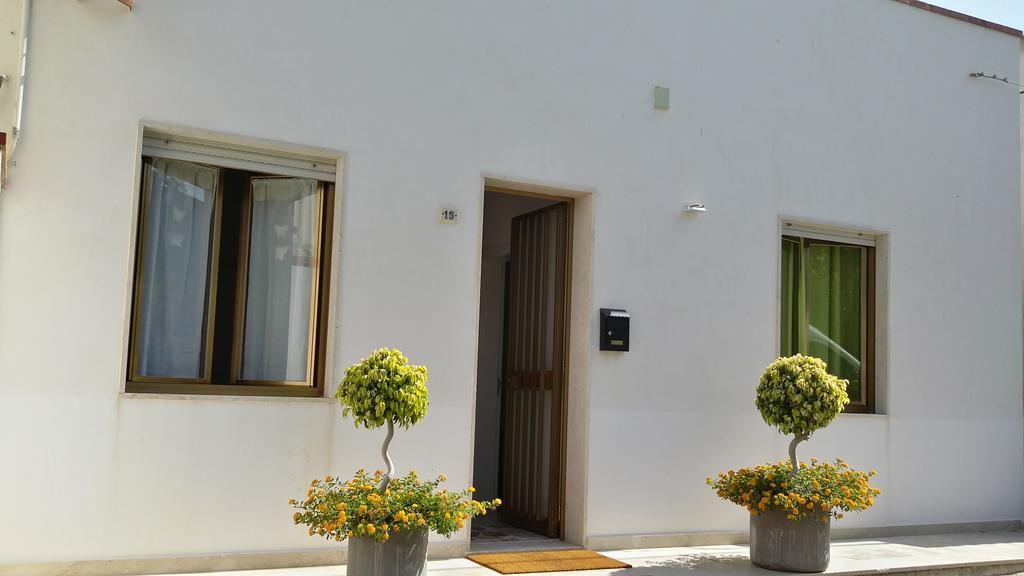 La Casa Dei Nonni Panzió Custonaci Kültér fotó