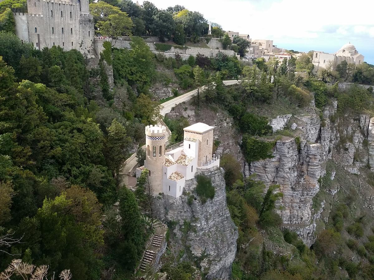 La Casa Dei Nonni Panzió Custonaci Kültér fotó